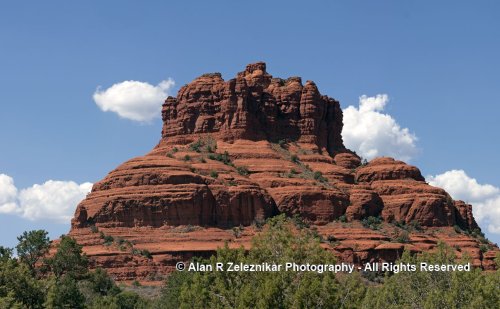 _MG_9043-9047_Sedona_Bell_Rock_Panorama_72_dpi_900x1545